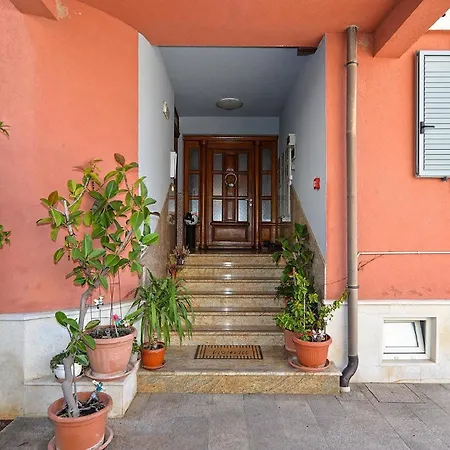 Fuer 2 Personen Ca 32 Qm In Rovinj, Istrien Istrische Riviera